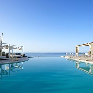 Artemis Deluxe Rooms